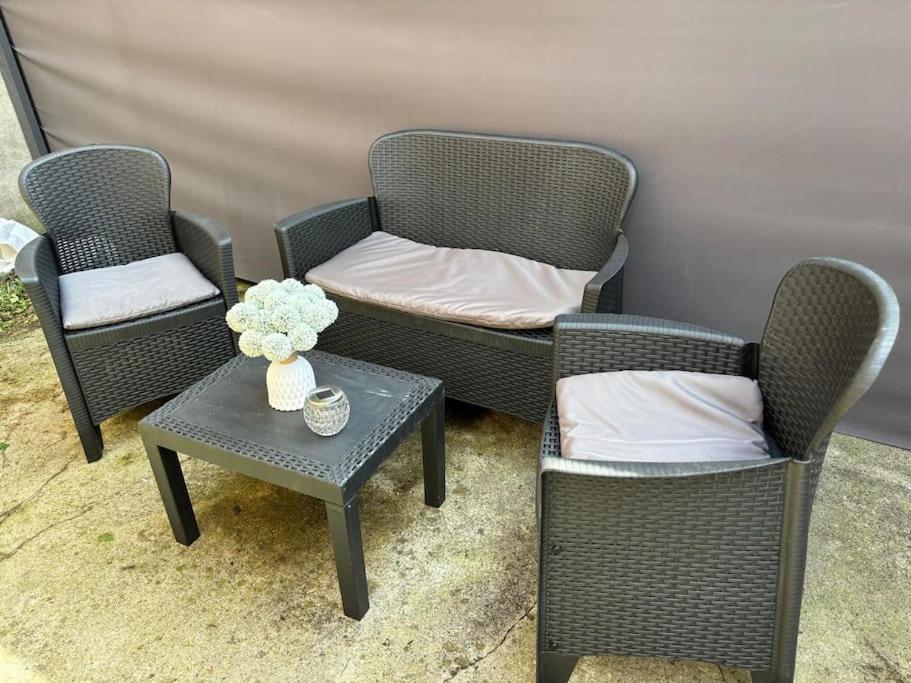 A&M Games And Spa Charleville-Mezieres Ngoại thất bức ảnh